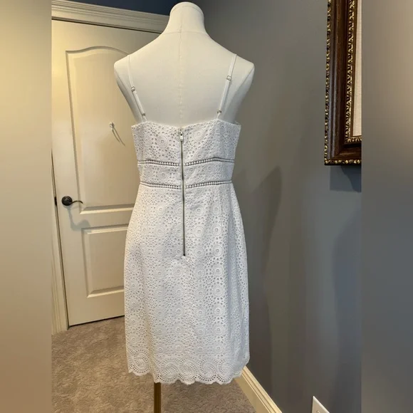 LILLY PULITZER Size 6 Jaida Sweetheart neckline White Eyelet Dress NWOT - Picture 5 of 7